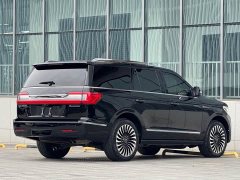 Lincoln Navigator 2020 Presidential Series 3.5T - ფოტო 6