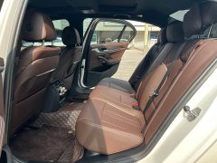 BMW 5 Series Facelift 530Li Luxury M Sport Package - ფოტო 14