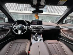 BMW 5 Series Facelift 530Li Luxury M Sport Package - ფოტო 17