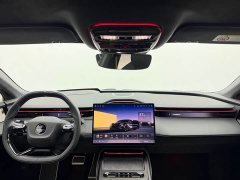 Lotus EMEYA 600 Luxury - ფოტო 3