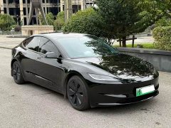 Tesla Model 3 Rear-Wheel Drive - ფოტო 3