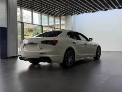 Maserati Ghibli 3.0T GranSport - ფოტო 17
