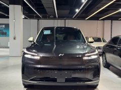 Nio Lerado L90 Ultra Six-Seater - ფოტო 2
