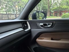 Volvo XC60 B5 AWD Smart Luxury Edition - ფოტო 10
