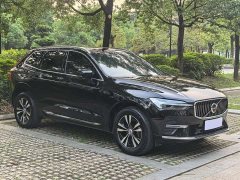 Volvo XC60 B5 AWD Smart Luxury Edition - ფოტო 3