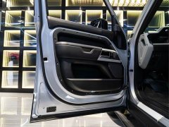 Land Rover Defender Facelift 110 3.0T P400 Dark Edition - ფოტო 13
