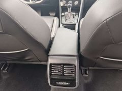 Volkswagen Sagitar 200TSI DSG Flying Edition - ფოტო 14
