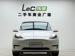 Tesla Model Y Rear-Wheel Drive - ფოტო 2