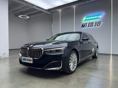 BMW 7 Series 730Li Luxury Package - ფოტო 1