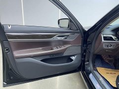 BMW 7 Series 730Li Luxury Package - ფოტო 10