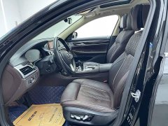 BMW 7 Series 730Li Luxury Package - ფოტო 13