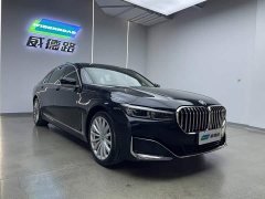 BMW 7 Series 730Li Luxury Package - ფოტო 3
