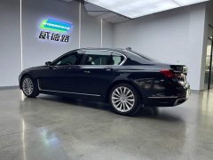 BMW 7 Series 730Li Luxury Package - ფოტო 5