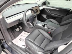 Tesla Model Y Rear-Wheel Drive - ფოტო 6