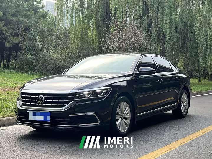 Volkswagen Passat 330TSI Elite