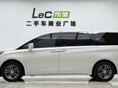 Buick GL8 ES Luxe Comfort - ფოტო 16