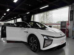 HiPhi X 2022 Visionary Edition 6-Seater Long Range - ფოტო 13