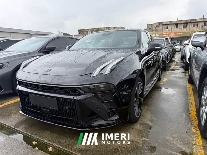 Lynk & Co 03 1.5T DCT Pro