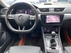 Skoda Superb TSI280 DSG Prestige - ფოტო 12
