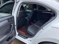 Skoda Superb TSI280 DSG Prestige - ფოტო 8