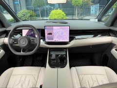Zeekr Geely Zeekr 009 Six-Seat Executive AWD 108kWh - ფოტო 11