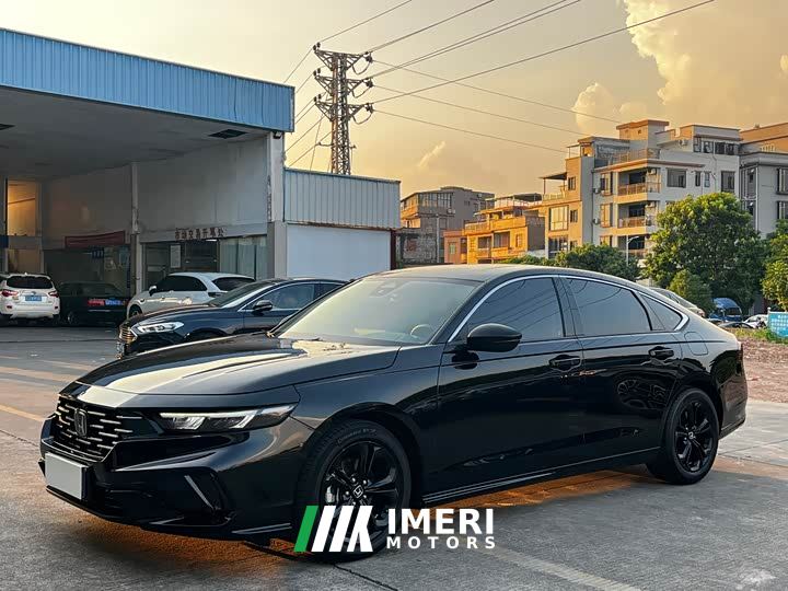 Honda Accord Sport Series 260TURBO Luxury