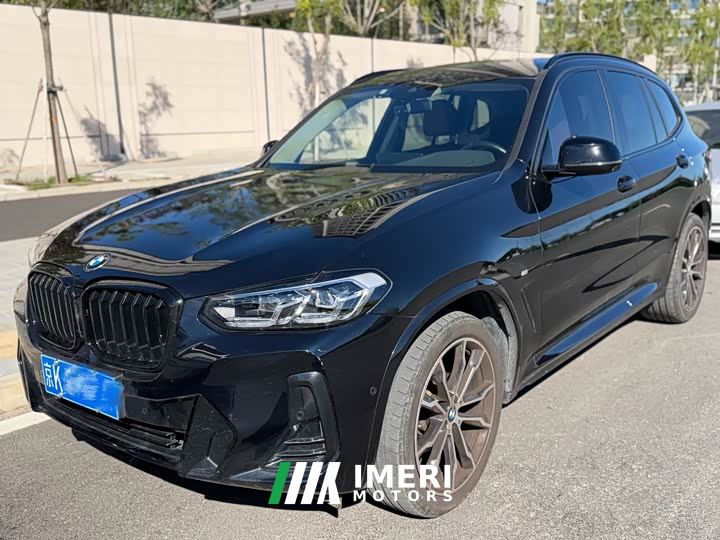 BMW X3 xDrive30i Premier M Night Package