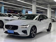Volvo S60 2025 B5 Inscription Sport - ფოტო 1
