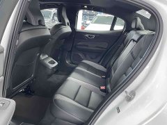 Volvo S60 2025 B5 Inscription Sport - ფოტო 6
