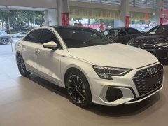 Audi A3 A3L Limousine 35 TFSI Fashion Sport - ფოტო 3
