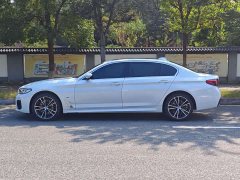 BMW 5 Series 530Li Premier M Sport Package - ფოტო 2