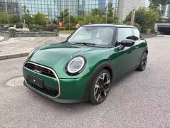 BMW MINI 2.0T COOPER S Artist 3-Door - ფოტო 1