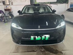 Luxeed Zhiji R7 Pure Electric Max (896-channel LiDAR) - ფოტო 2