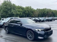 BMW 3 Series 330Li M Sport Night Edition Package - ფოტო 3