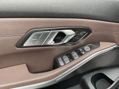 BMW 3 Series 325Li M Sport Package - ფოტო 4