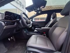 FAW Red Flag EH7 640 AWD Smart Select Edition - ფოტო 11