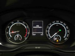 Skoda Corollac TSI280 Luxury - ფოტო 9