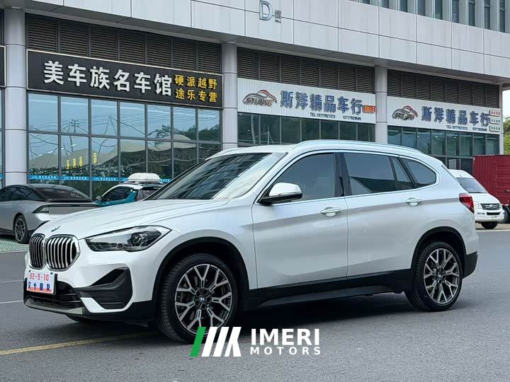 BMW X1 sDrive25Li Leading Edition