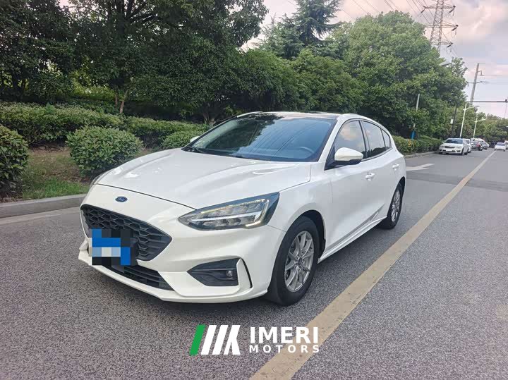 Ford Focus 2021 Hatchback EcoBoost 180 Automatic Trend - ავტომობილი ჩინეთიდან
