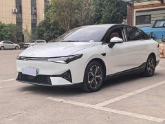 XPeng P5 550E - ფოტო 1