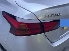 Nissan Teana 2021 2.0L XL Comfort - ფოტო 17