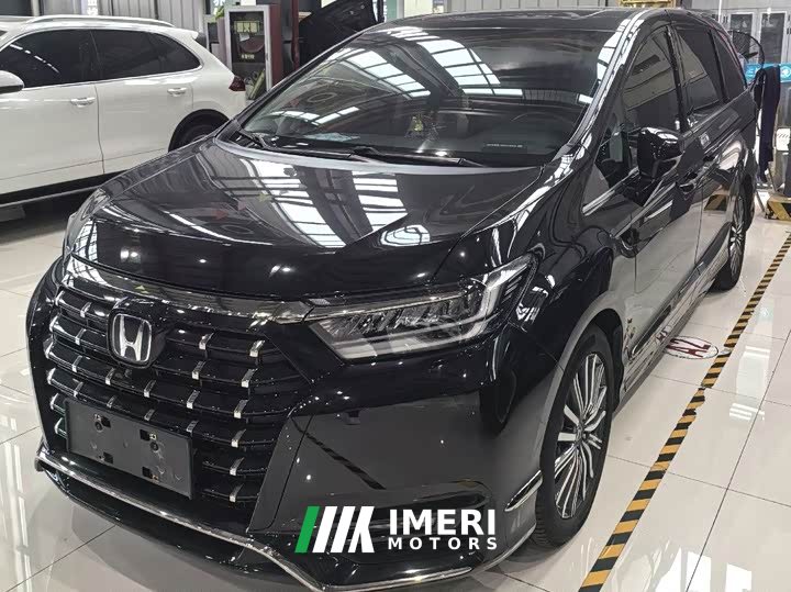 Honda Odyssey 2.0L e:HEV Luxury - ავტომობილი ჩინეთიდან