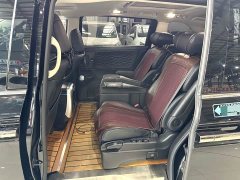 Honda Odyssey 2.0L e:HEV Luxury - ფოტო 5