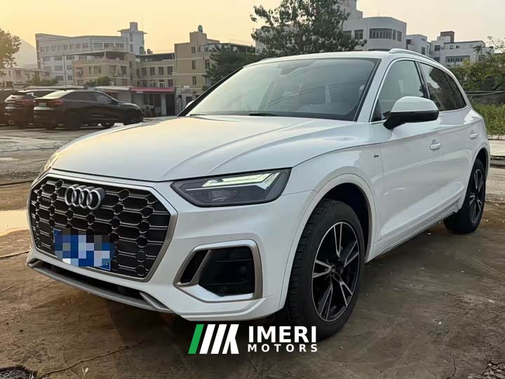 Audi Q5L 40 TFSI Luxury Dynamic - ავტომობილი ჩინეთიდან