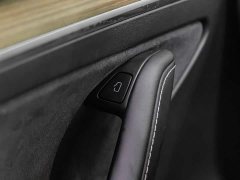 Tesla Model Y High Performance All-Wheel Drive - ფოტო 11