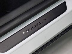 Tesla Model Y High Performance All-Wheel Drive - ფოტო 19
