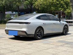 Geely Galaxy E8 550km Rear-Wheel Drive Pro - ფოტო 7