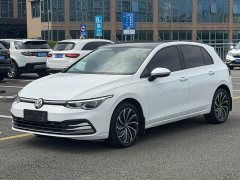 Volkswagen Golf 280TSI DSG Pro - ფოტო 1
