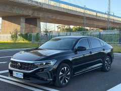 Volkswagen Passat Outstanding Edition 280TSI Business Version - ფოტო 1