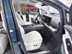 Voyah Lantu Dreamchaser PHEV AWD Flagship Kunpeng Edition - ფოტო 3